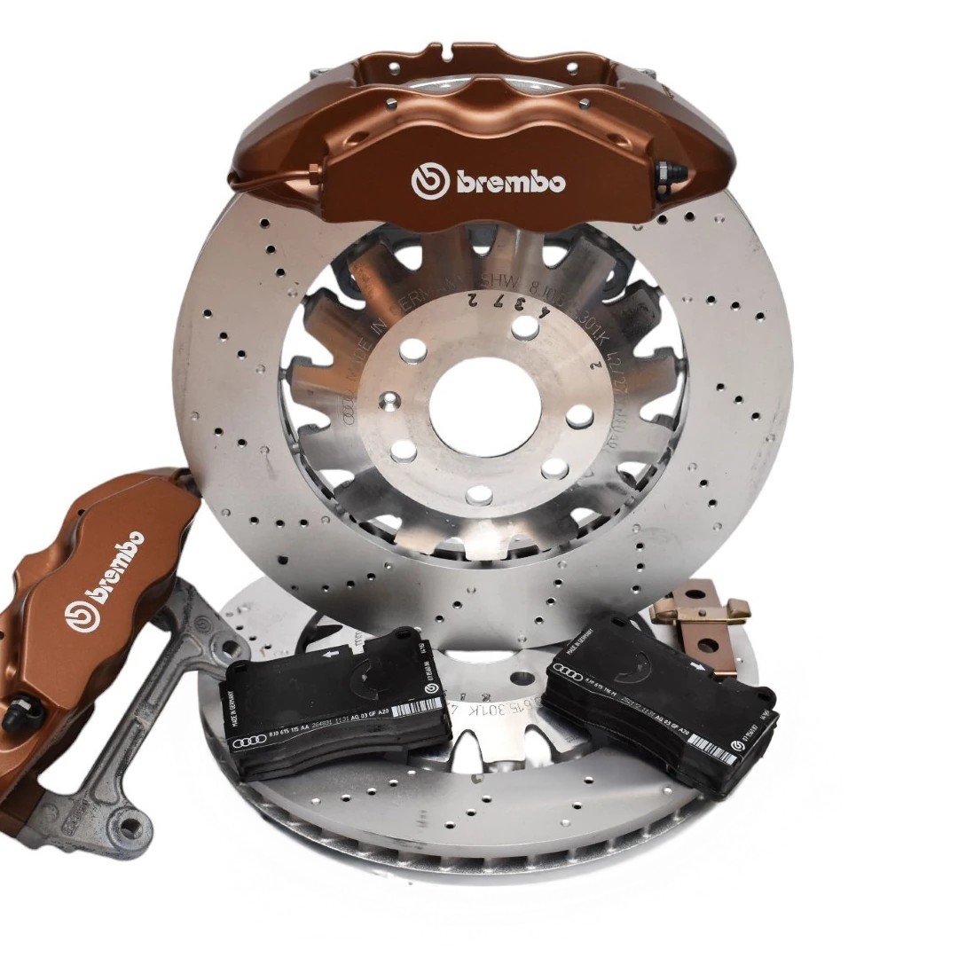 Cupra Formentor / Audi A3-S3-Q3-RSQ3 / Volkswagen / Seat Leon / Skoda SuperB Brembo 4 Pot Brake Kit - 370x32mm
