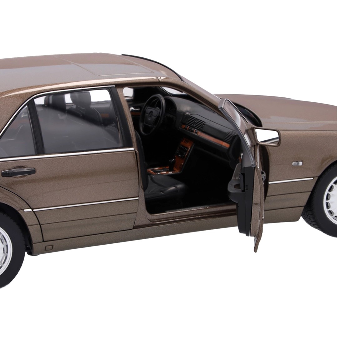 Mercedes-Benz S600 W140 1994-199) S-Class 1:18 Diecast Model Araç