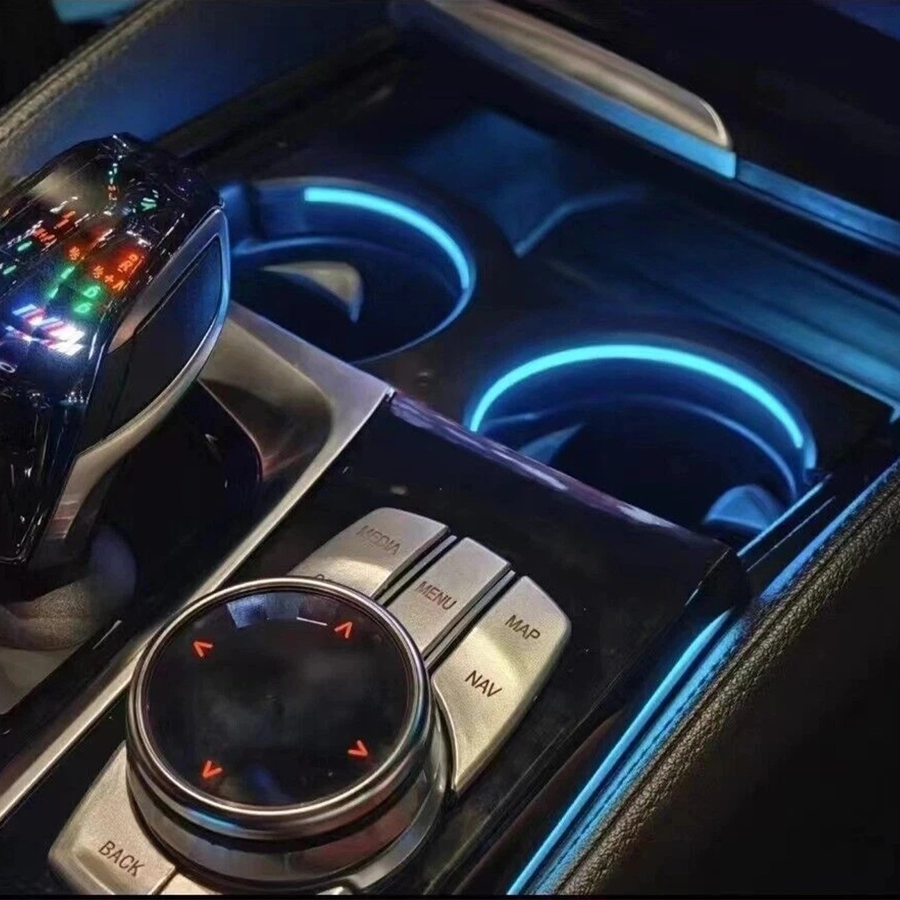 Bmw 5 Serisi G30-G38 Bardaklık Ambiyans