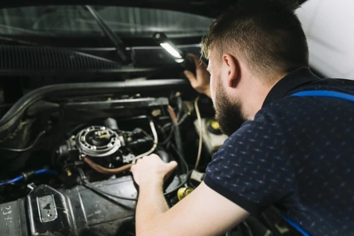 What Does a Vehicle Thermostat Do?