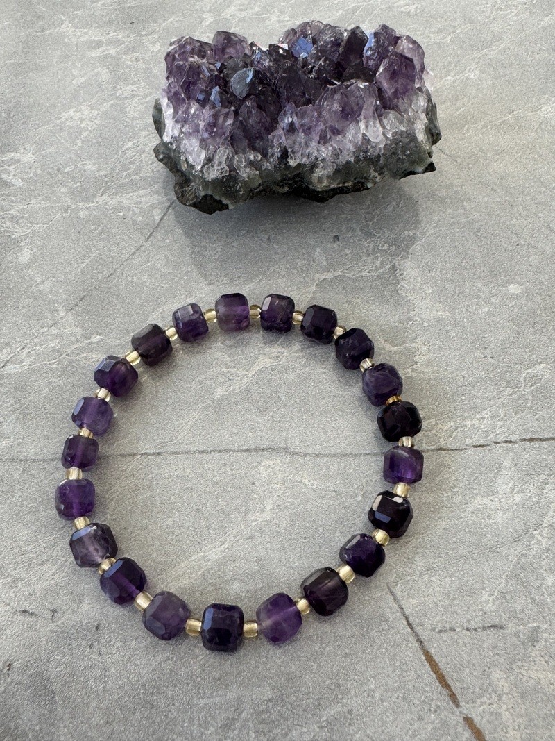 Ametist Taşı Küp Bileklik 8mm