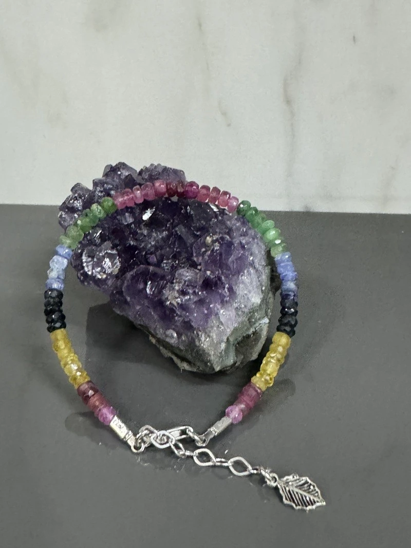 Safir-Yakut-Zümrüt (Kıymetli Maden)