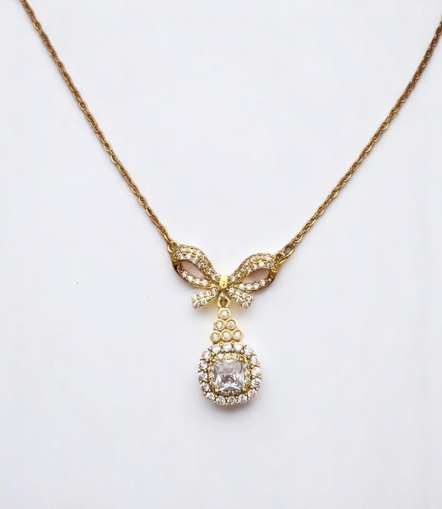 Işıltılı Fiyonk Gold Kolye