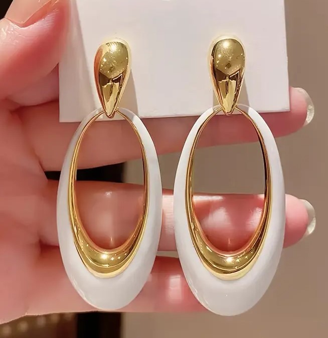 Boş Oval Şekilli Beyaz Emaye Asma Küpe