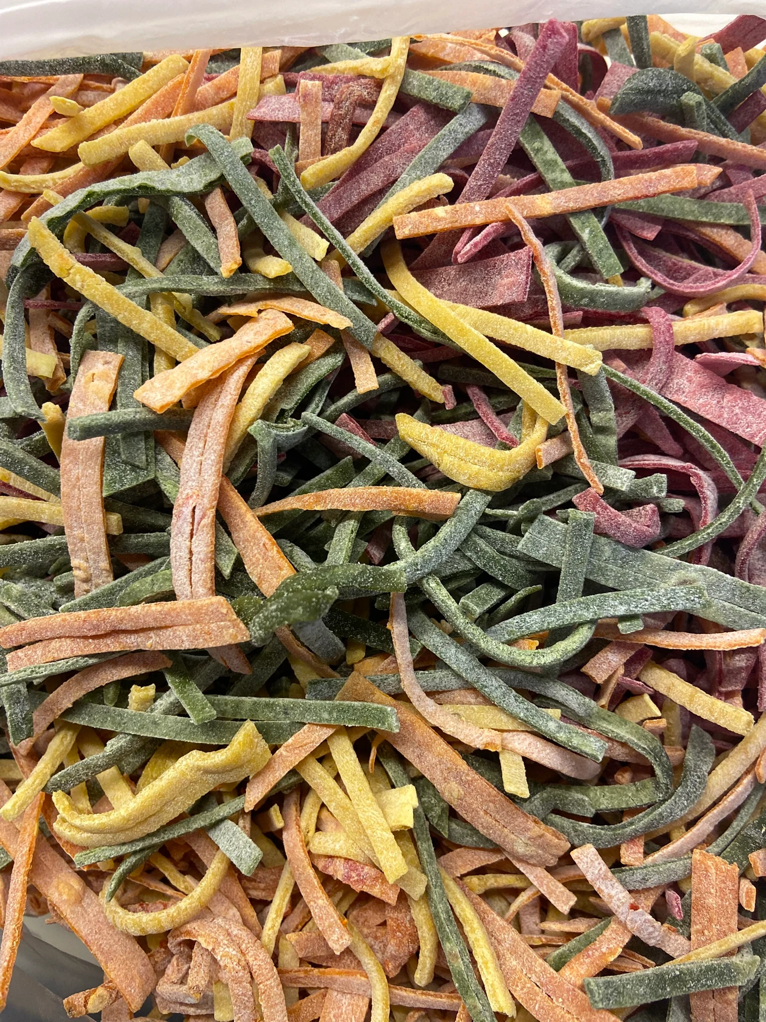 SEBZELİ KARIŞIK MAKARNA