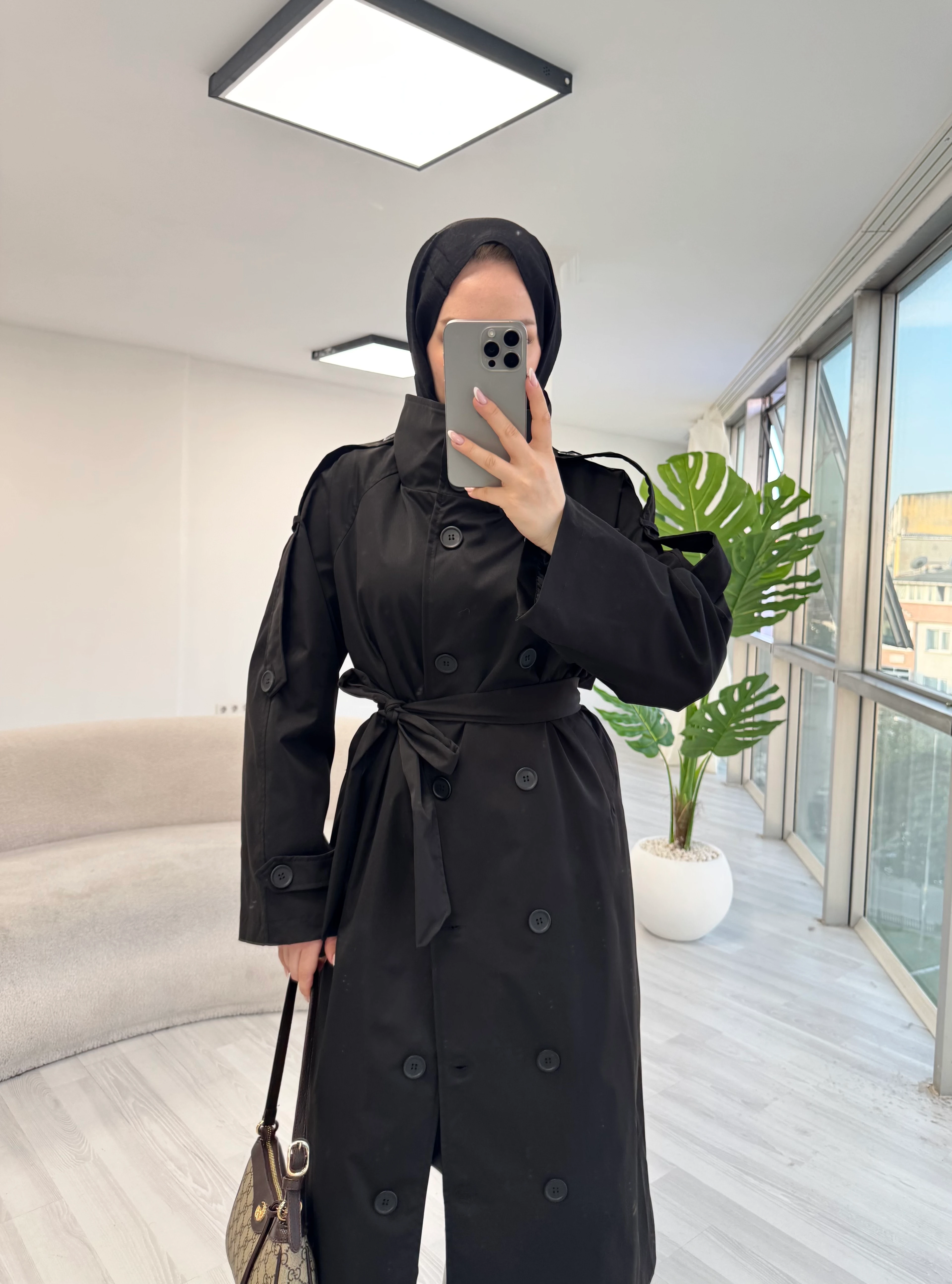 Kemer Detay Dik Yaka Tasarım Trençkot