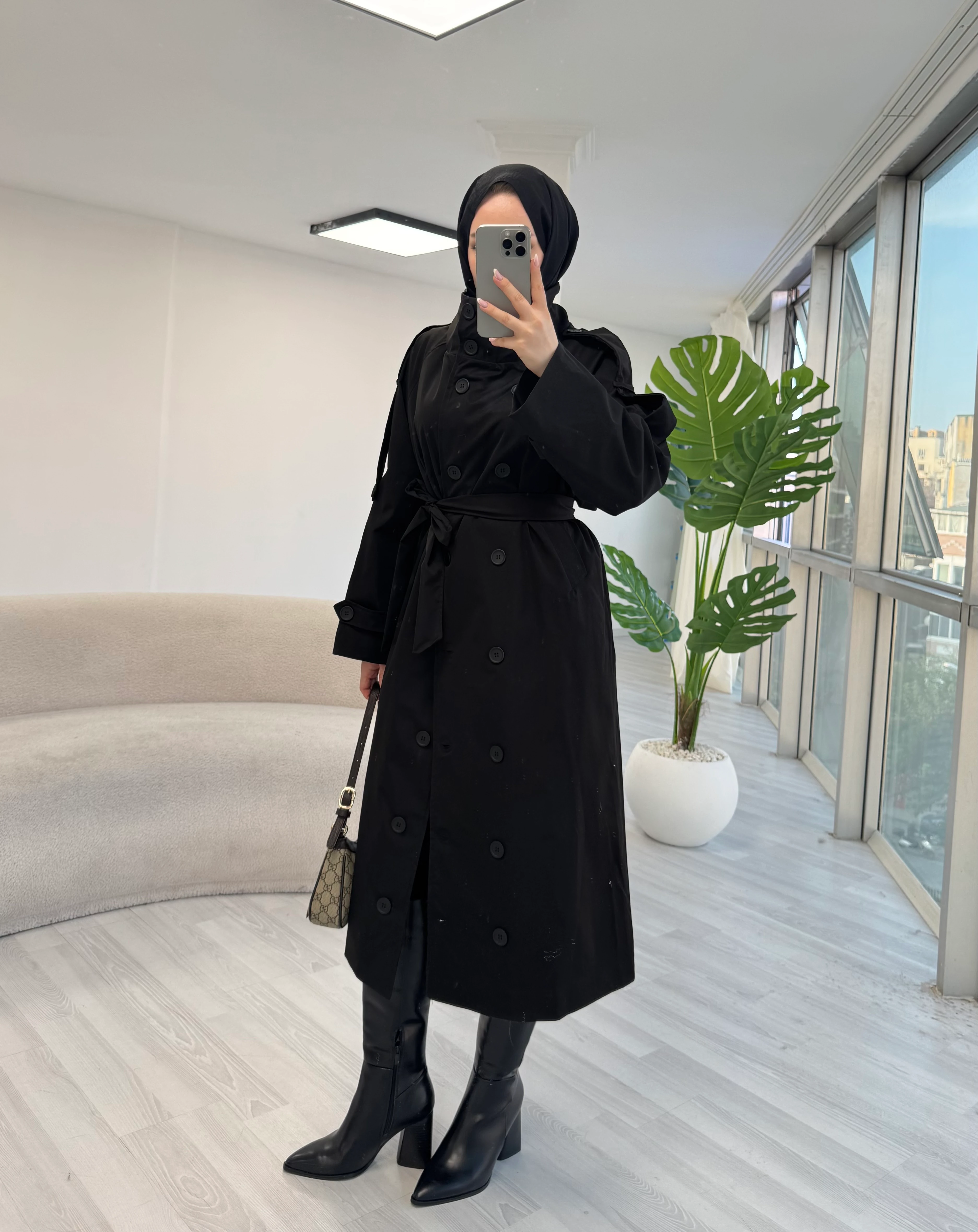 Kemer Detay Dik Yaka Tasarım Trençkot