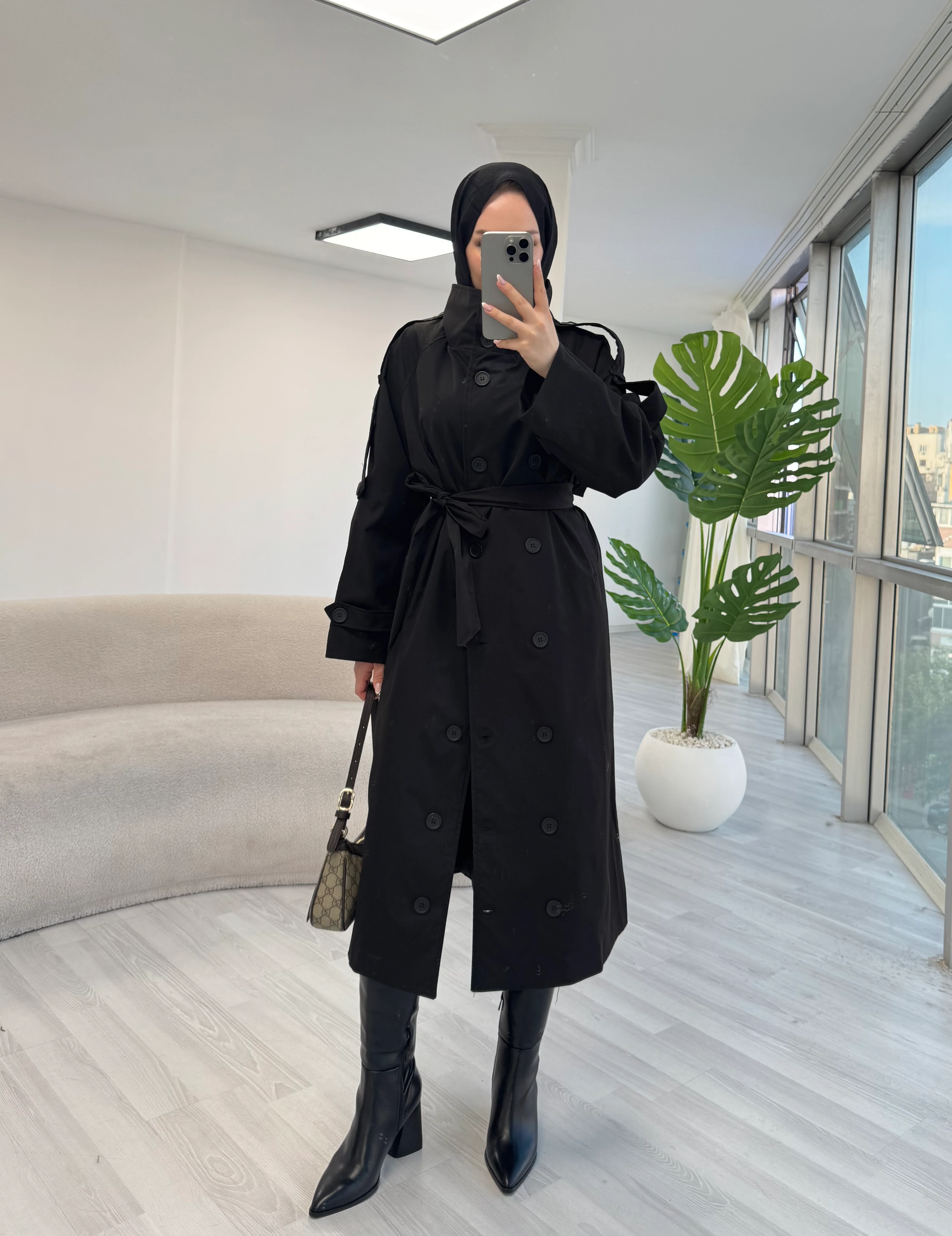 Kemer Detay Dik Yaka Tasarım Trençkot - Siyah