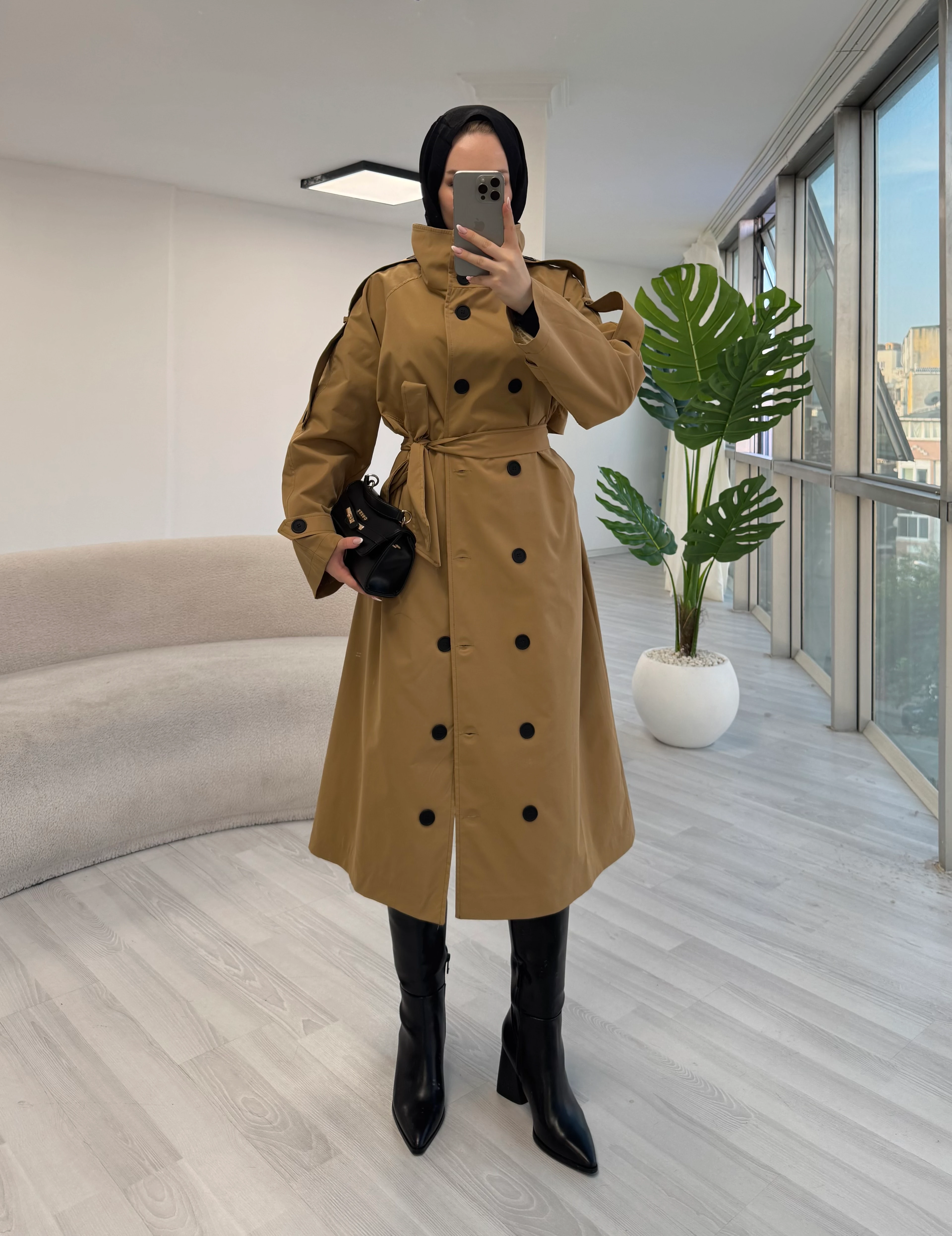 Kemer Detay Dik Yaka Tasarım Trençkot - camel