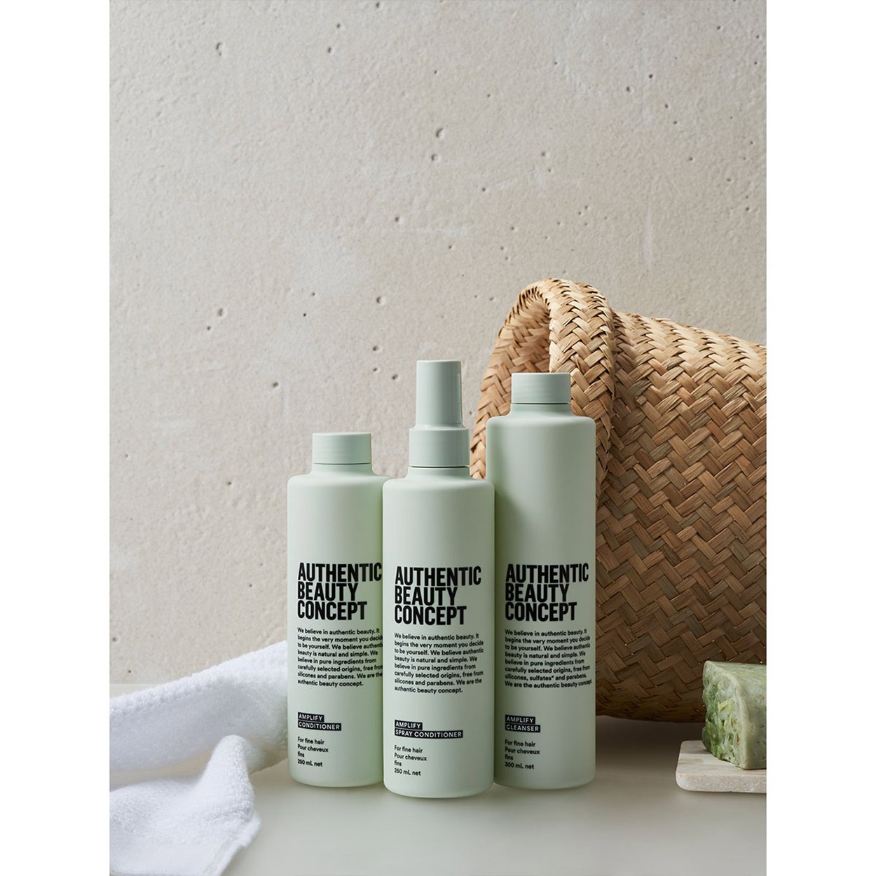 Authentic Beauty Concept Nemlendirici Sprey Saç Kremi 250ml