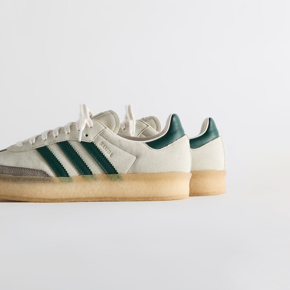 “Clarks 8th Street Samba” Beige Green