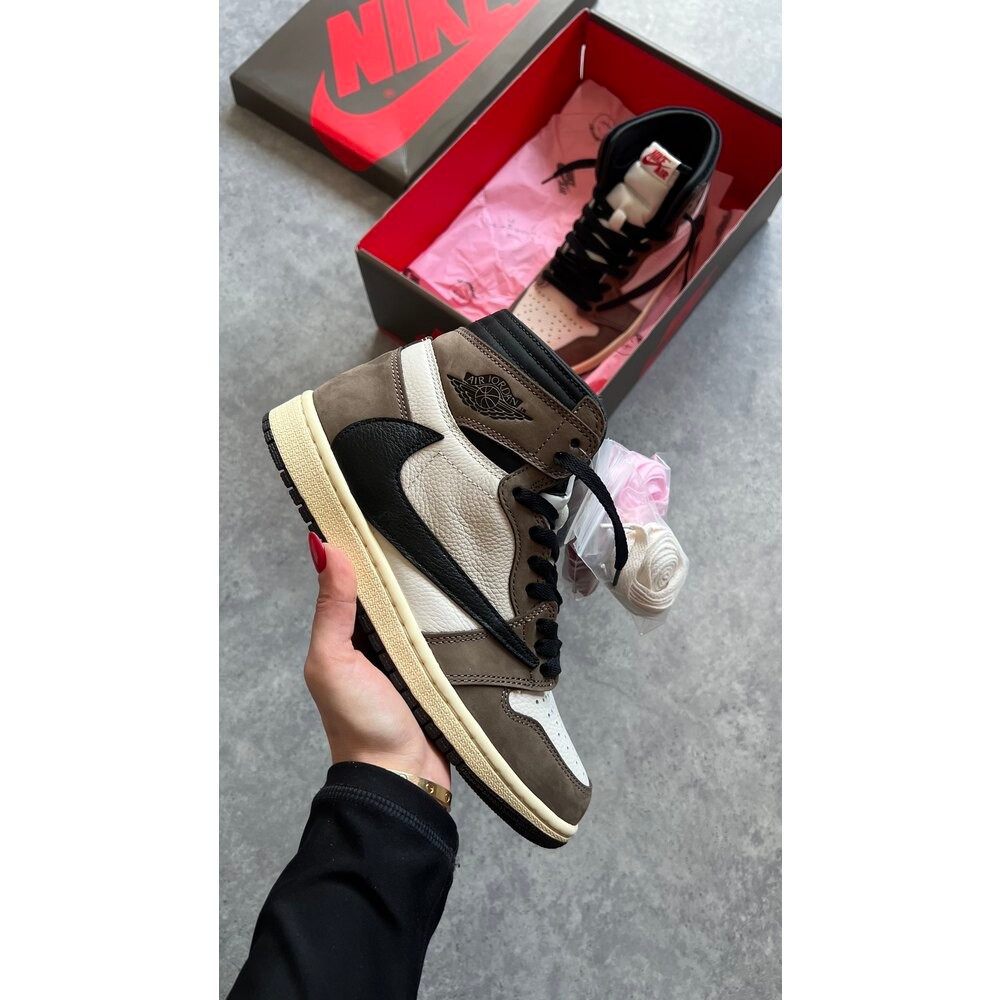 Air Jordan 1 Retro High Travis Scott SUEDE