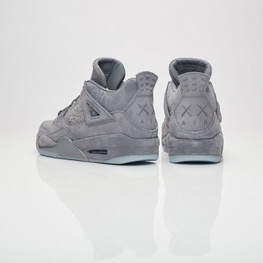 Air Jordan 4 Retro x KAWS “Cool Grey”