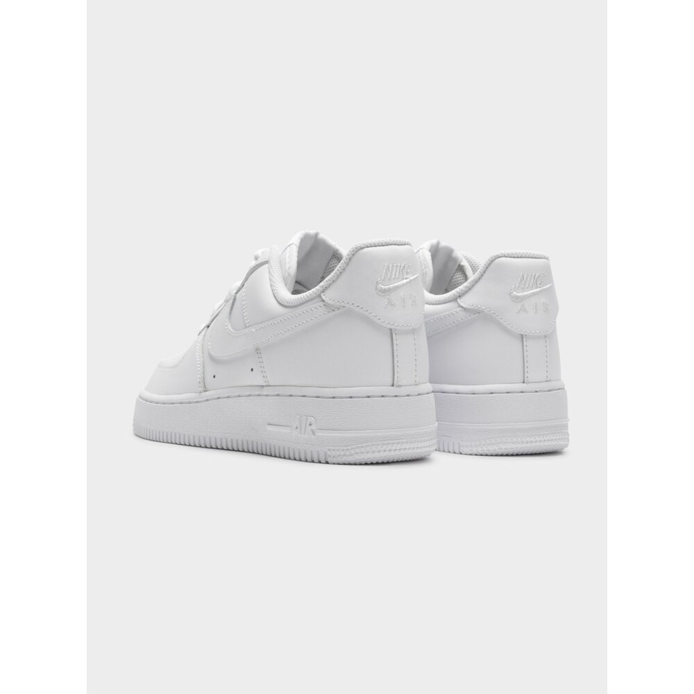 Air Force 1 Triple White “Classic”