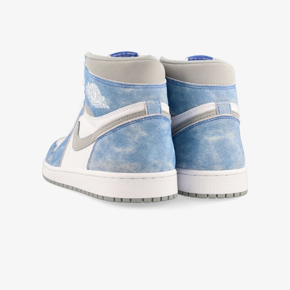 Air Jordan 1 High Retro OG ''Hyper Royal'"