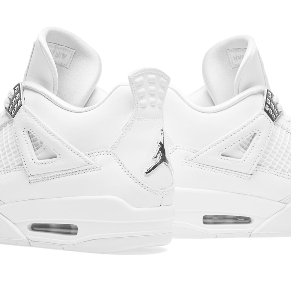 Air Jordan 4 Retro “Metallic White”