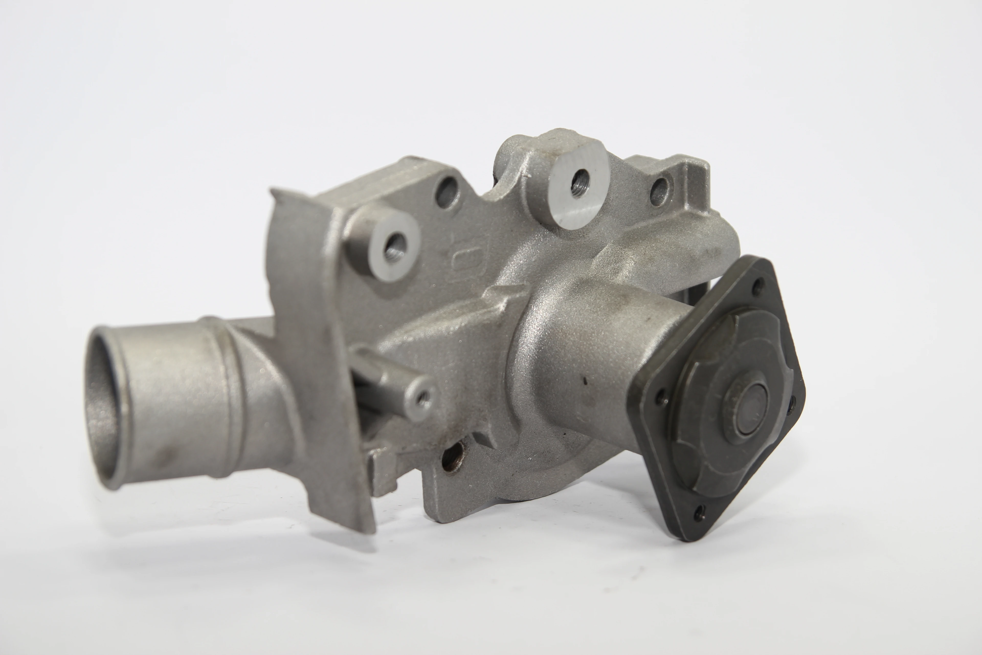 FORD ESCORT 1.6 ve 1.8 Devirdaim - Su Pompası 