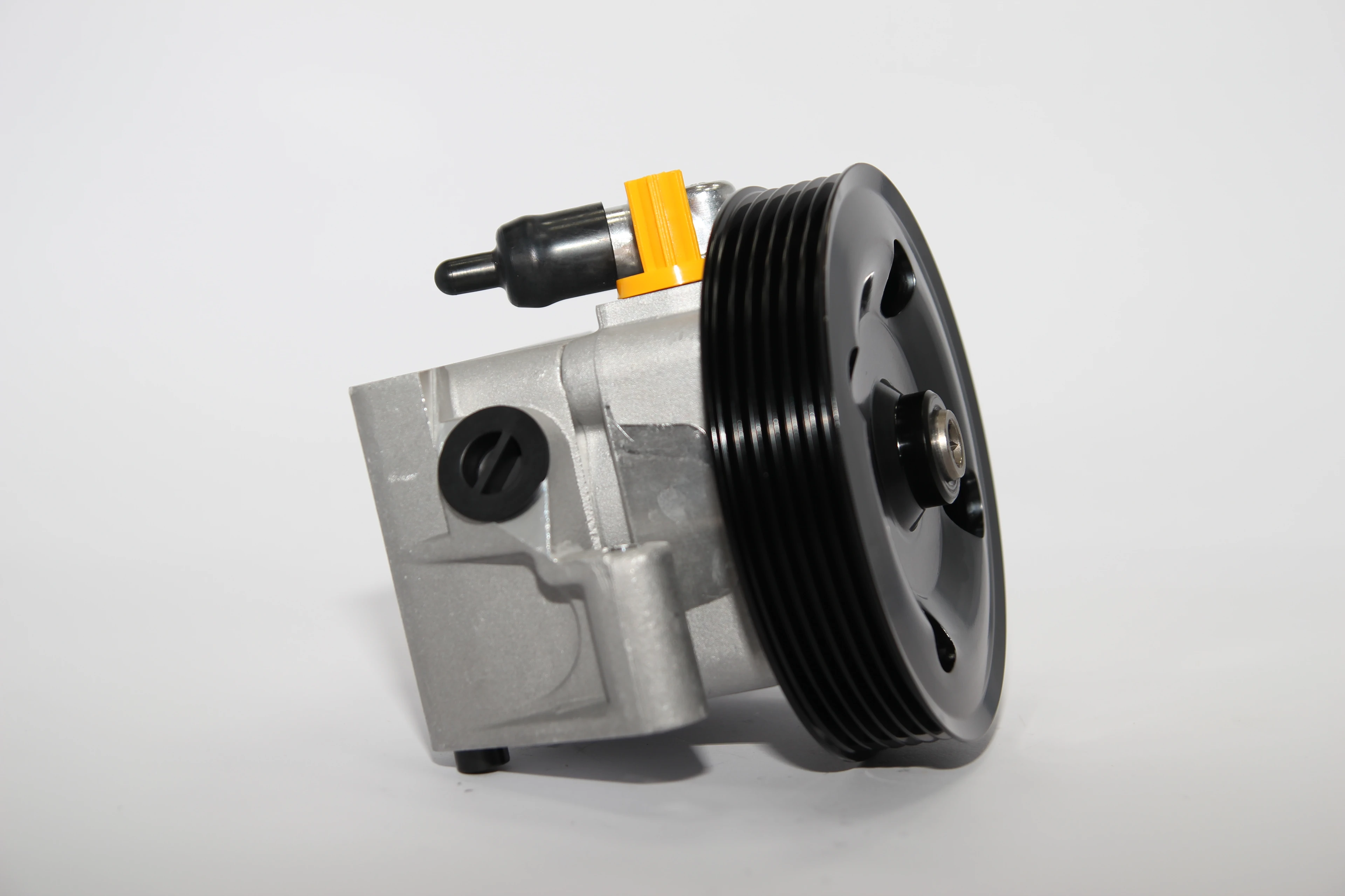  FOCUS / C-MAX 1.6 Benzinli Direksiyon Pompası 