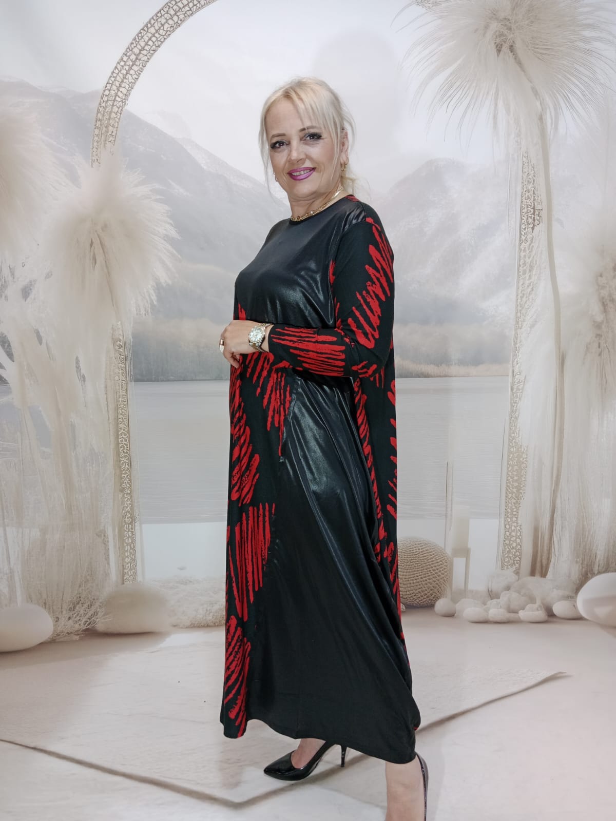 DERİLİ ELBİSE - KIRMIZI DESENLİ