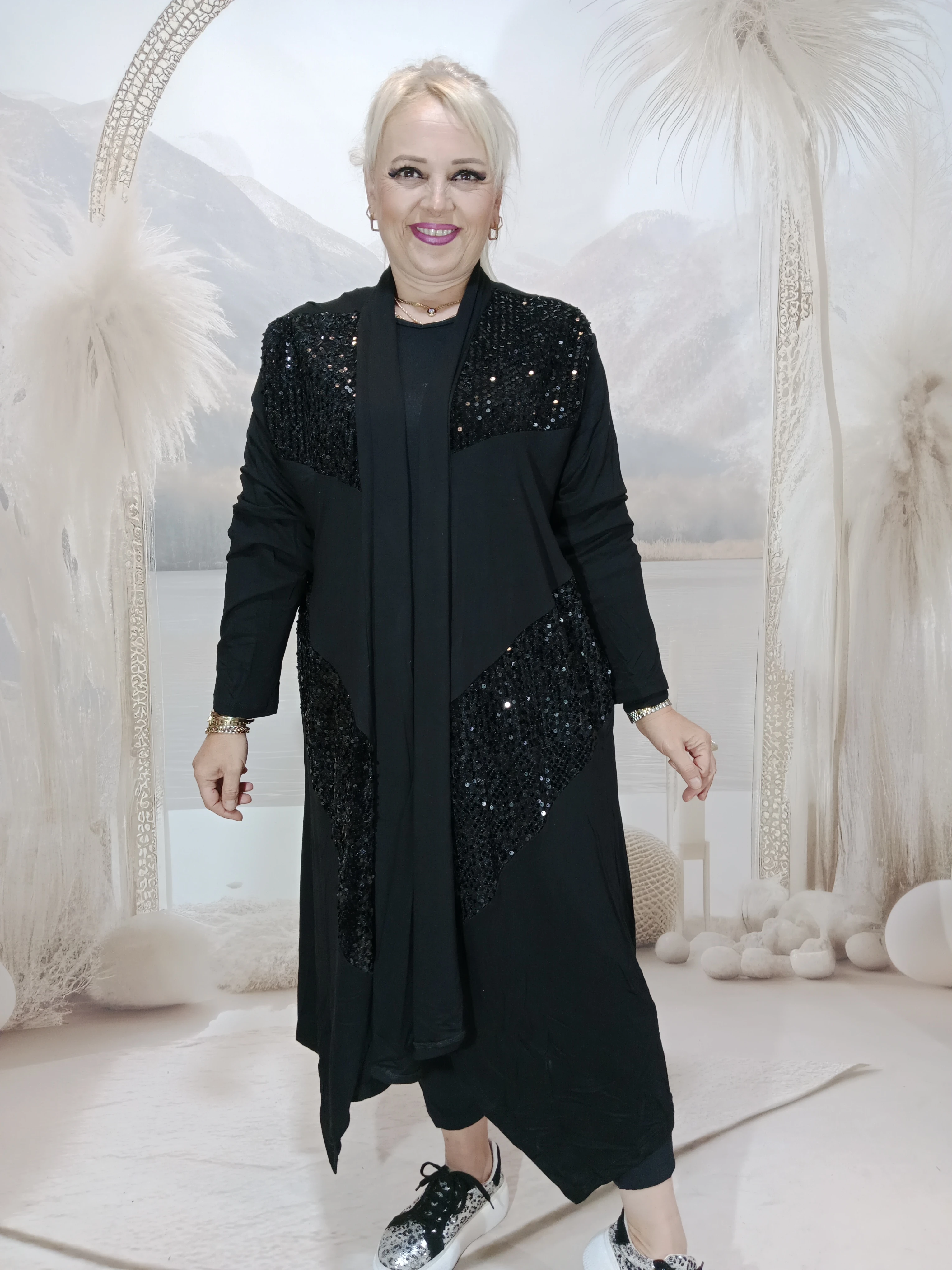 Büyük beden Asimetrik hırka  - Payetli