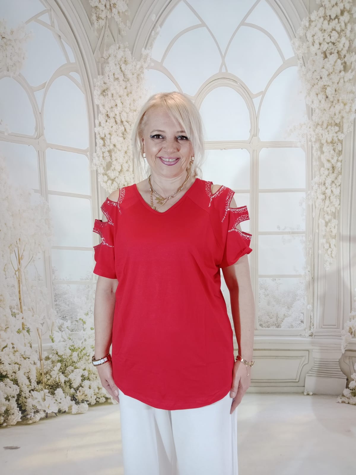 Omuz taşlı tshirt - KIRMIZI