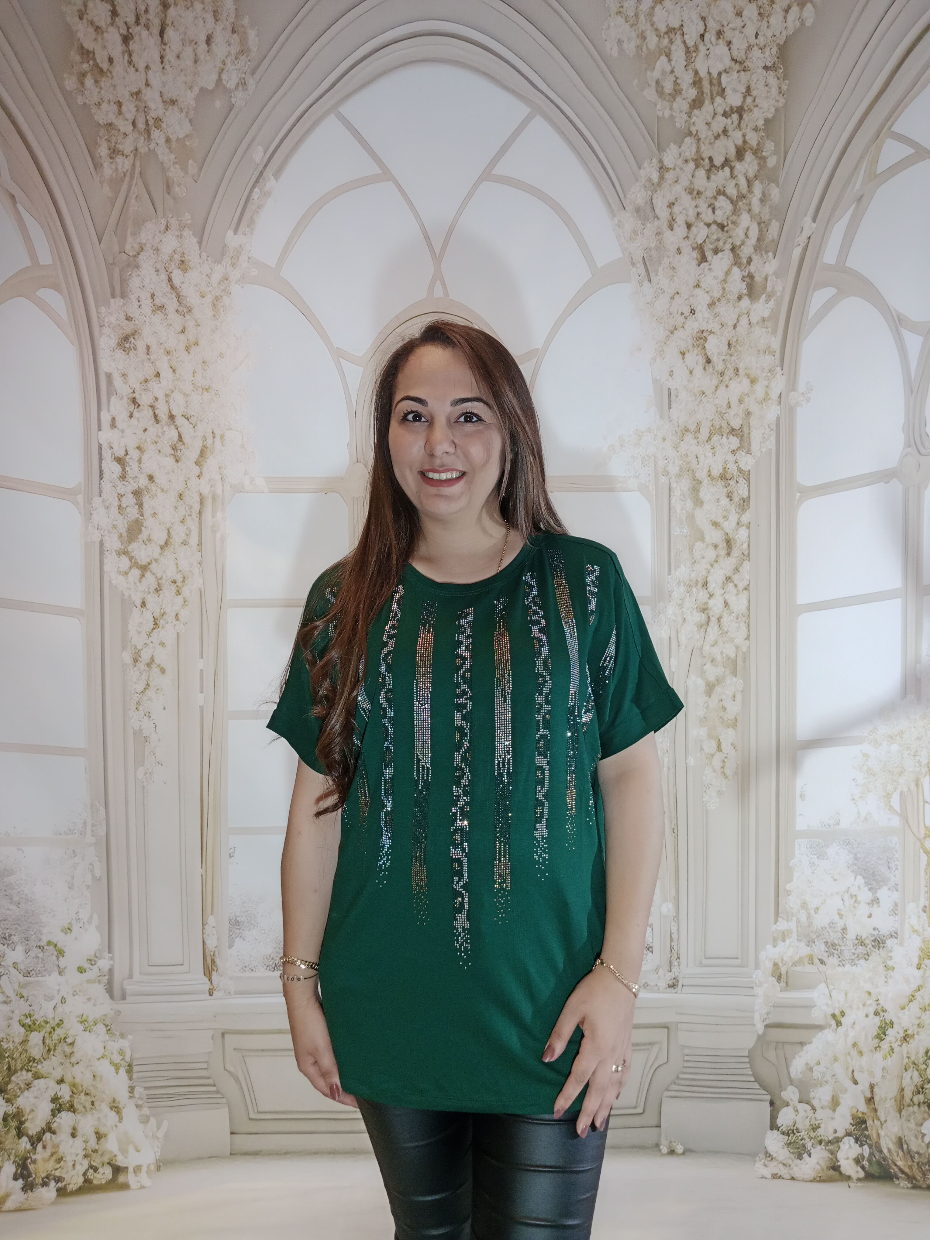 TAŞLI TSHİRT - ZÜMRÜT