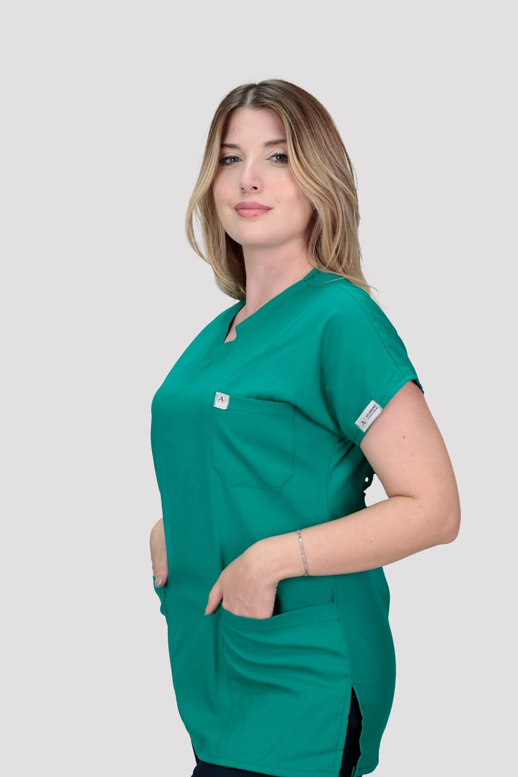 Classic Kadın Tek Üst Hastane Üniforması - Ameliyathane Yeşili