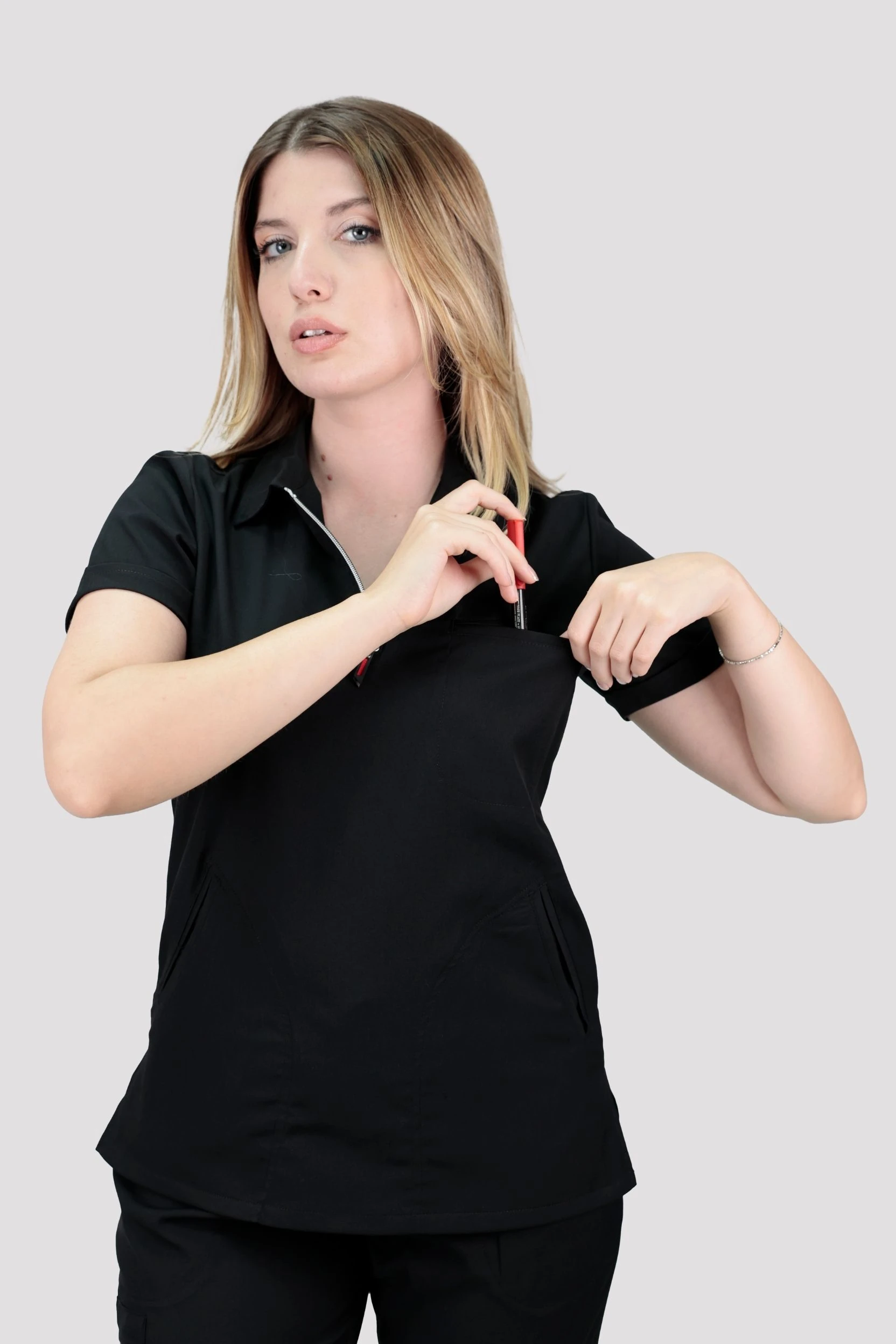 Epione Kadın Tek Üst Hastane Üniforması - Siyah