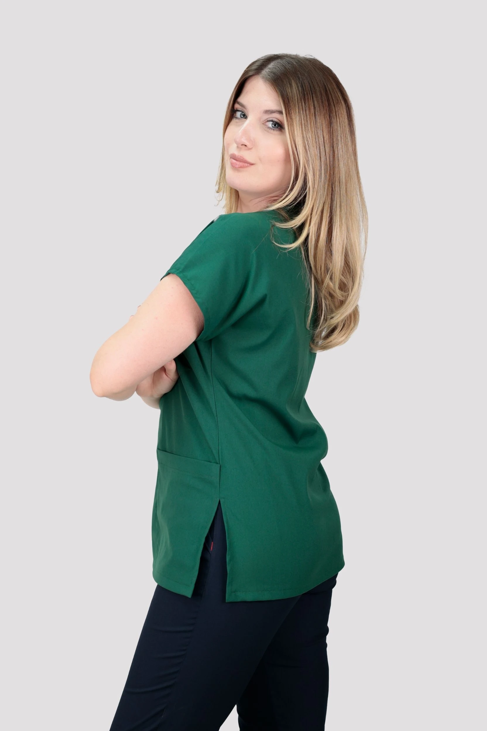 Classic Kadın Tek Üst Hastane Üniforması - Ördek Yeşili