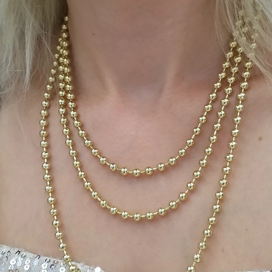 Gold Topçuklu Üç Kolye Kombin