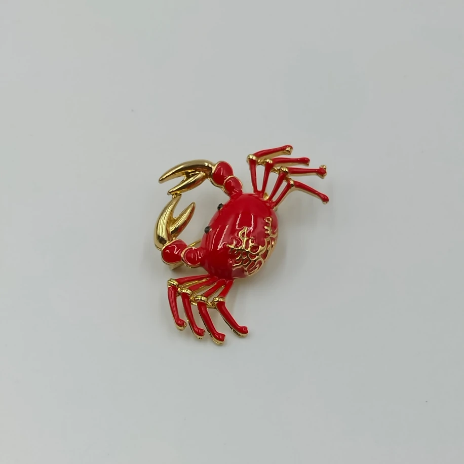 Gold Yengeç Broş image