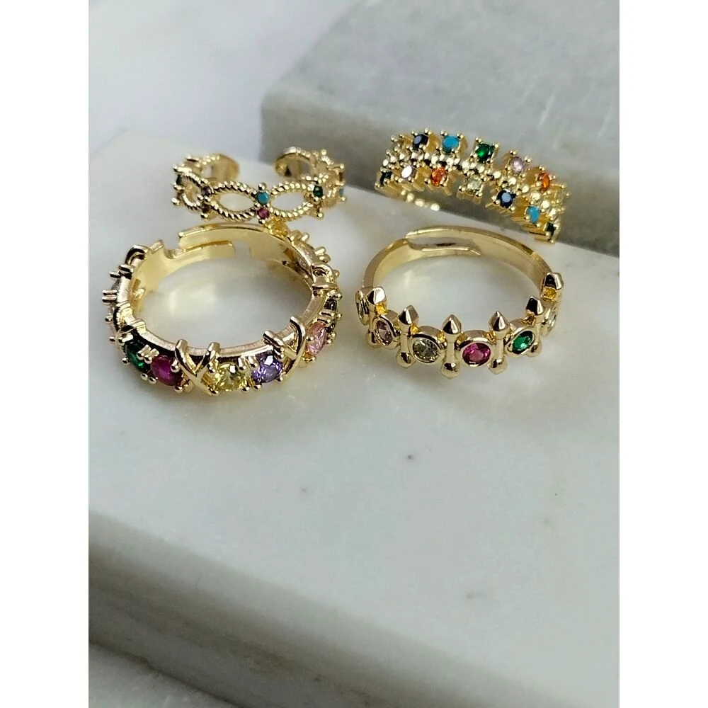 Gold Renkli Taşlı Dörtlü Yüzük Kombin