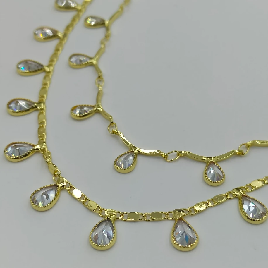 Gold Kristal Taşlı Tek Kilitte Çift Sıra Kolye