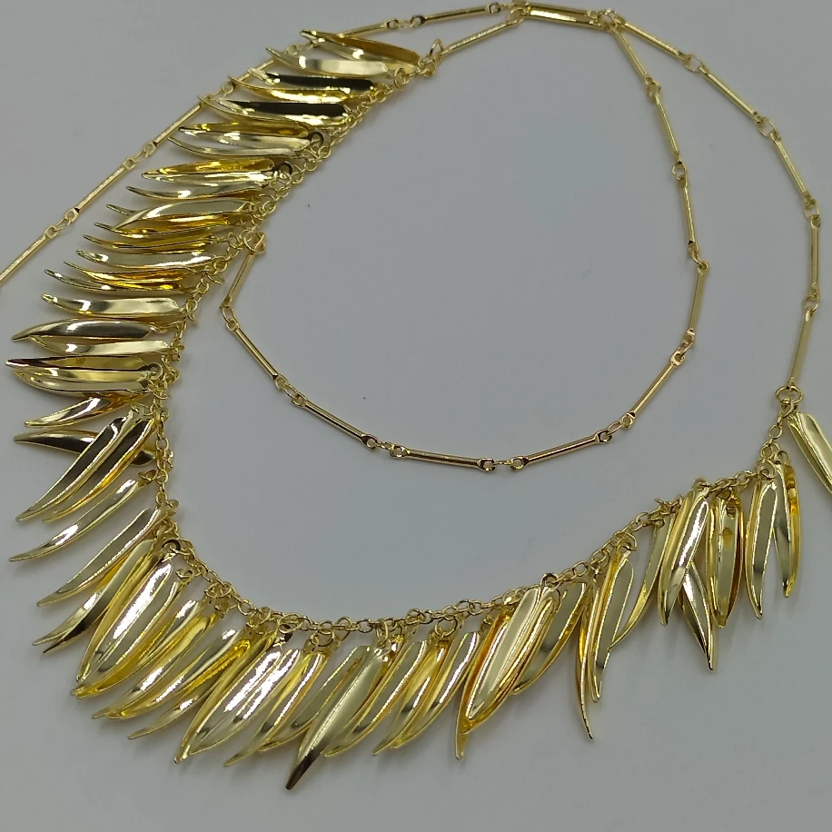 Gold Saçaklı Kolye