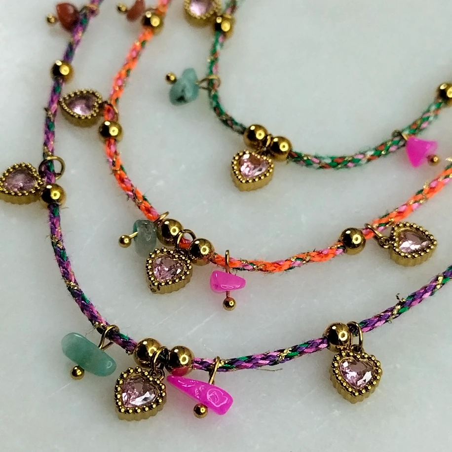 Gold Çelik Çarmlı Örme İp Kolye image