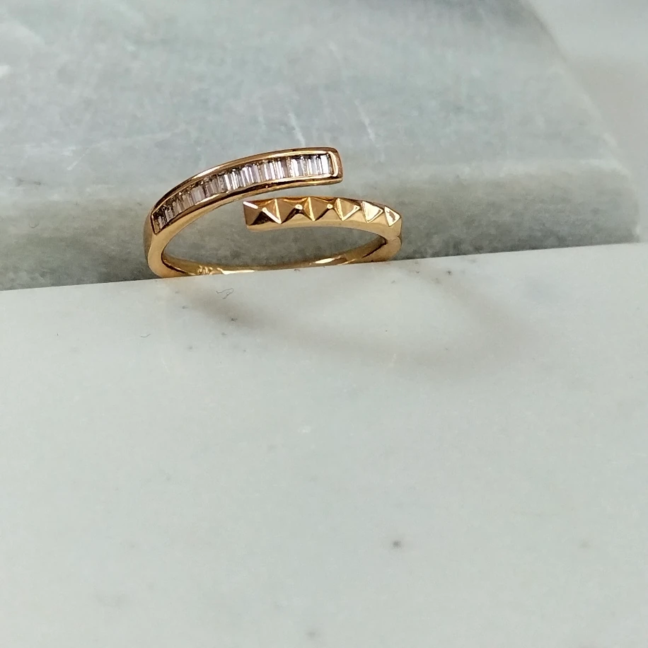 Gold Zirkon Taşlı Yüzük image