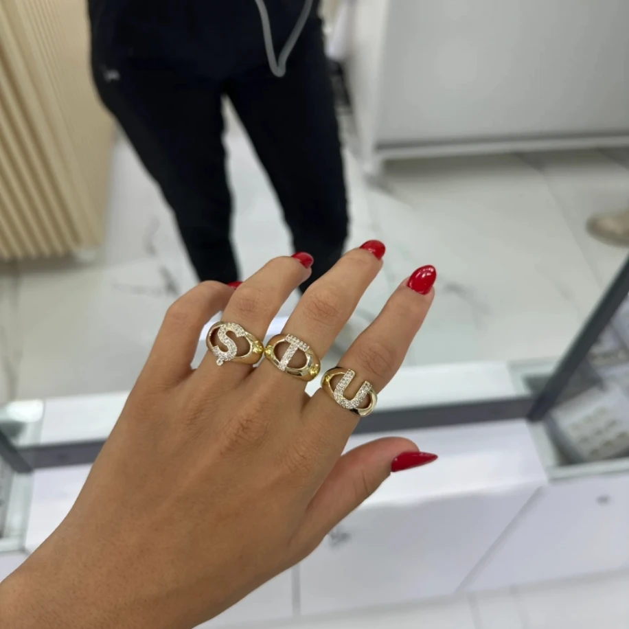 Gold Zirkon Taşlı Harf Yüzük