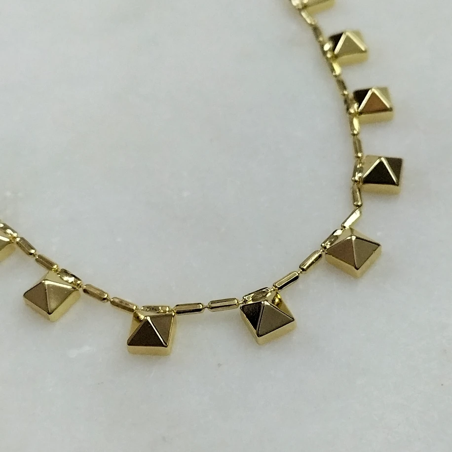 Gold Çelik Üç Boyutlu Kolye