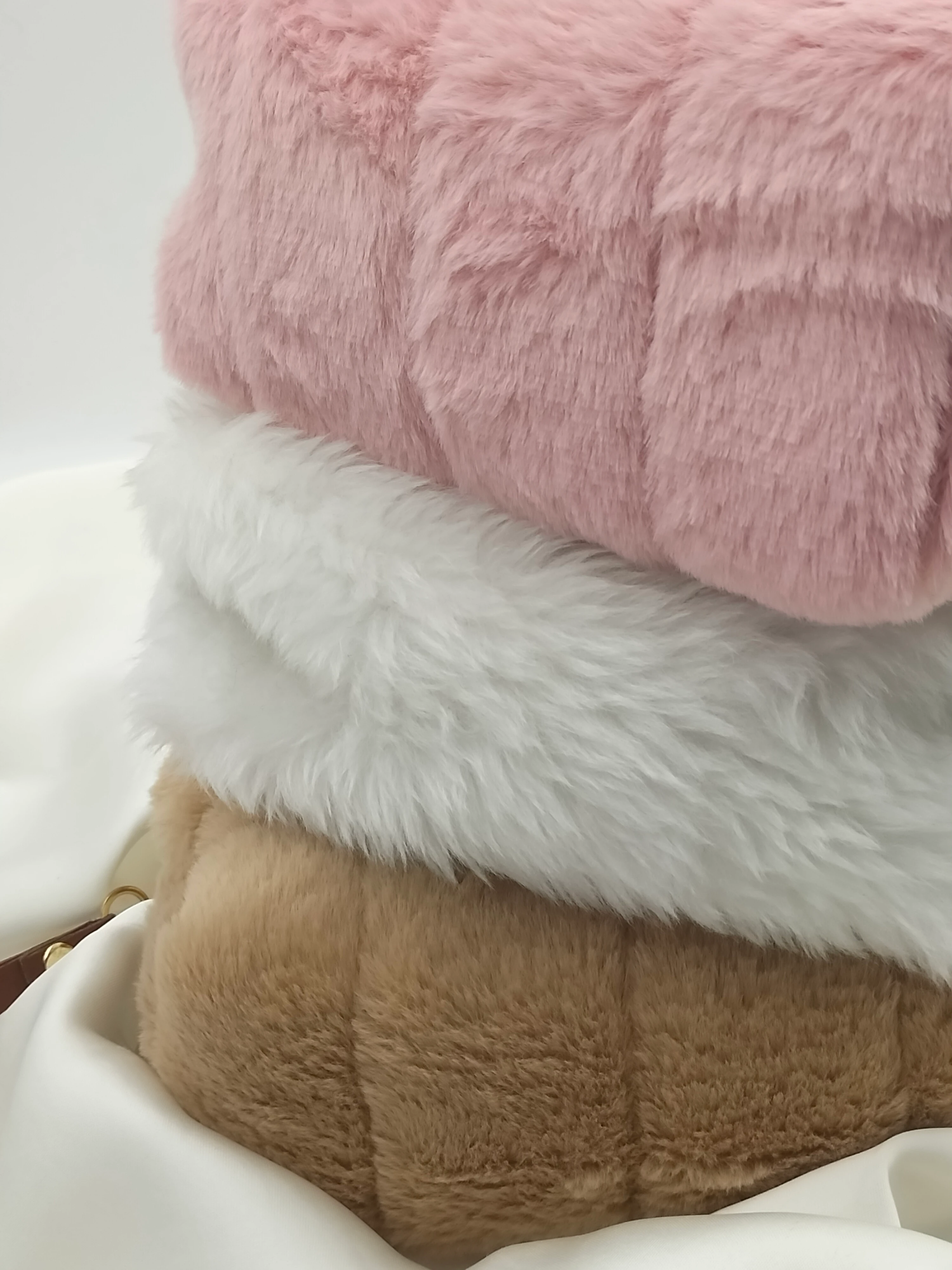 Kahve Peluş Çok Amaçlı Makyaj Çantası 