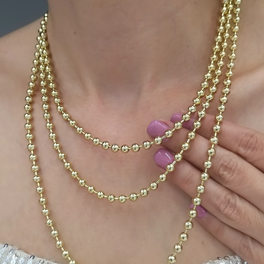 Gold Topçuklu Üç Kolye Kombin