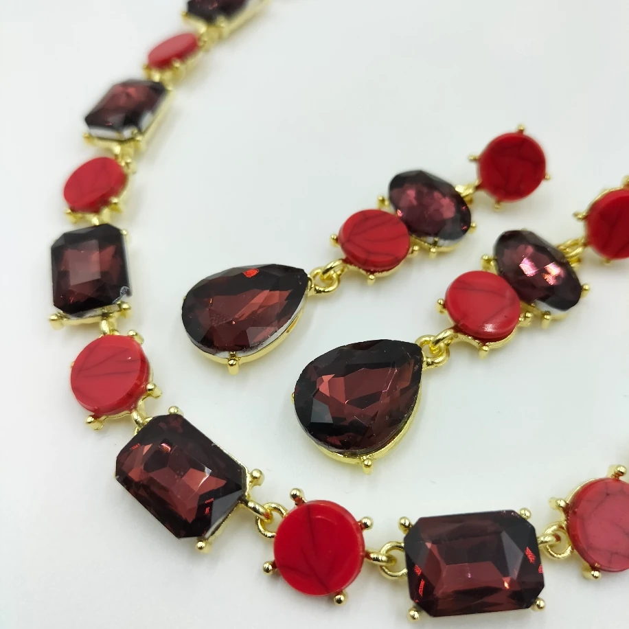 Gold Kristal Taşlı Kolye Küpe Takım