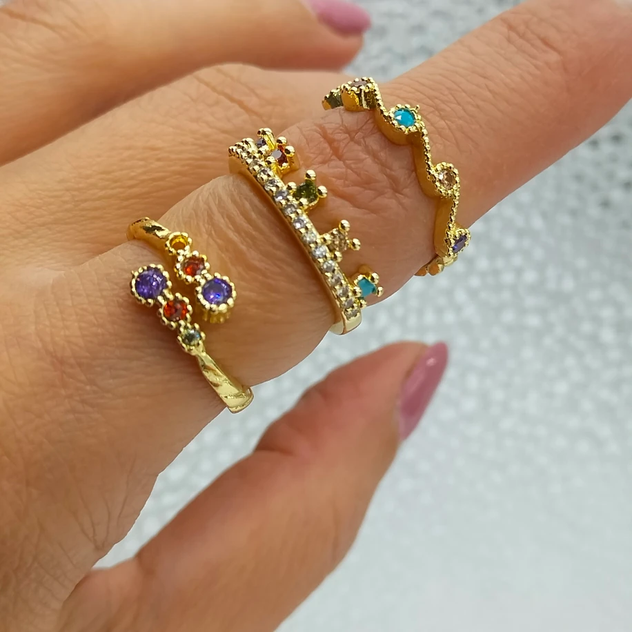 Gold Renkli Zirkon Taşlı Yüzük