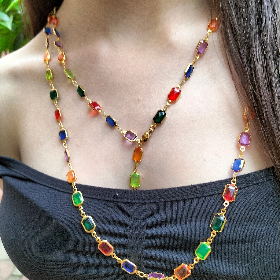 Gold Renkli Kristal Taşlı Y Kolye