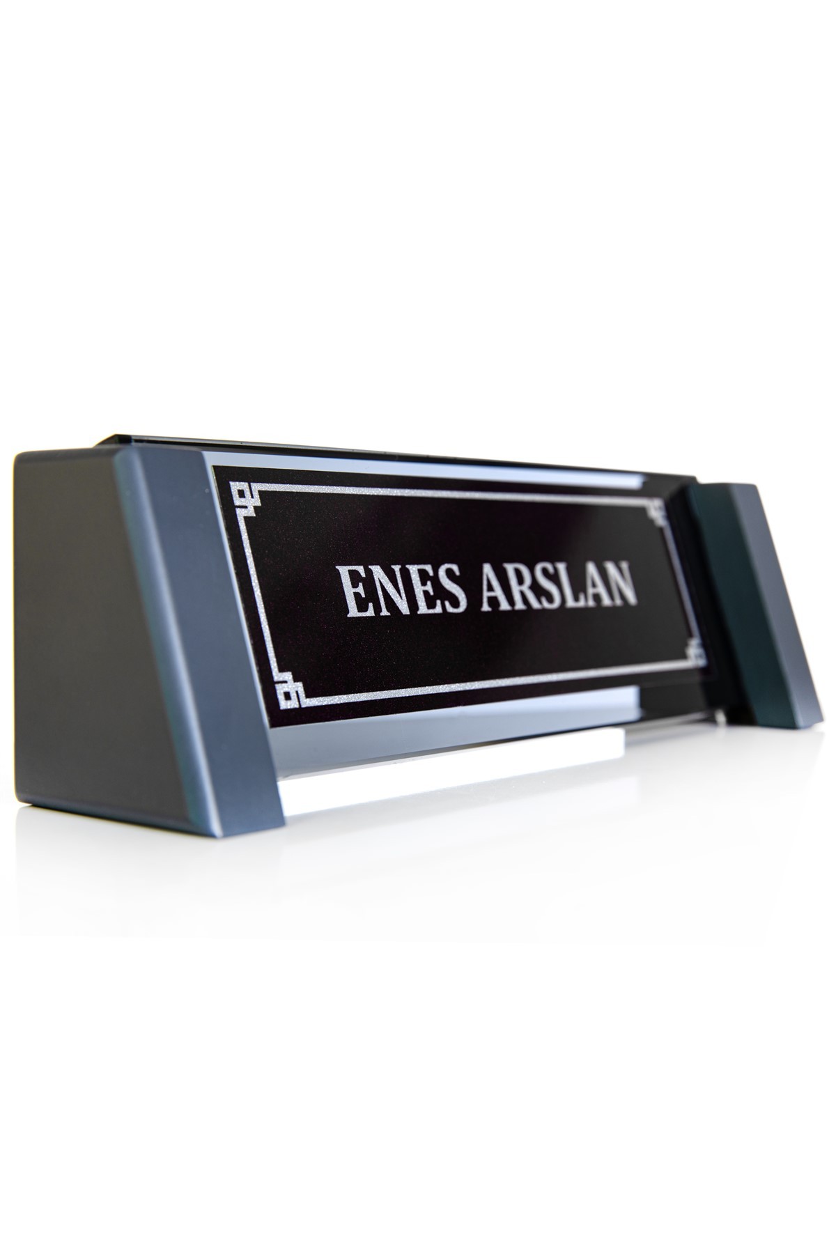Kristal Cam Masa İsimliği