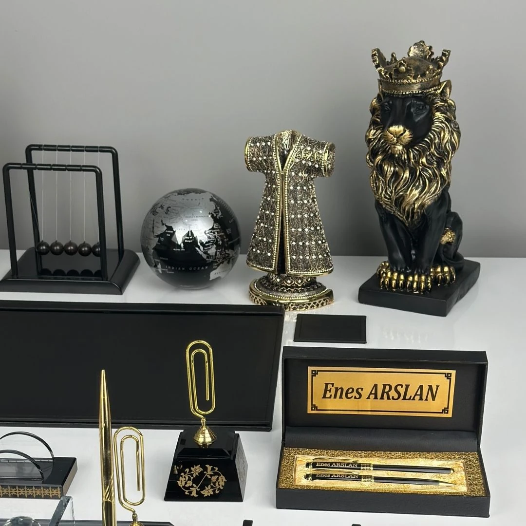 Özel Kristal | 22 Parça Premium Kristal Masa Takımı (Büyük Boy) – Altın