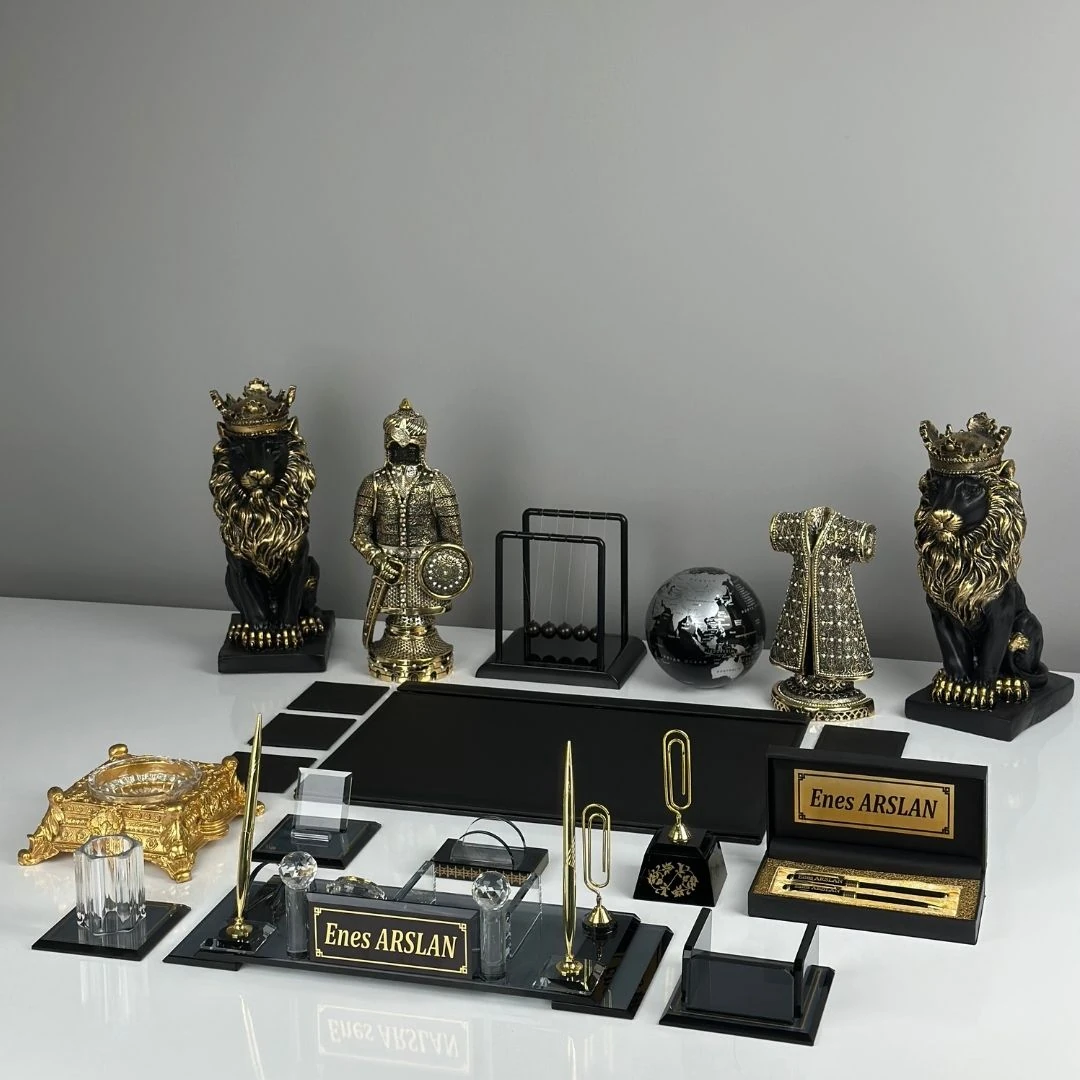 Özel Kristal | 22 Parça Premium Kristal Masa Takımı (Büyük Boy) – Altın