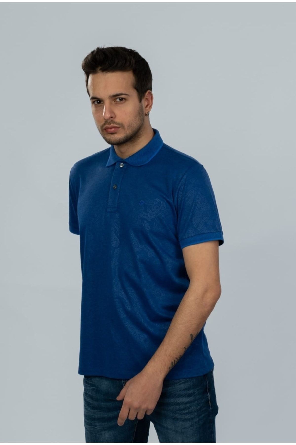 Polo Yaka Lacivert Renk Şol Desenli T-shirt