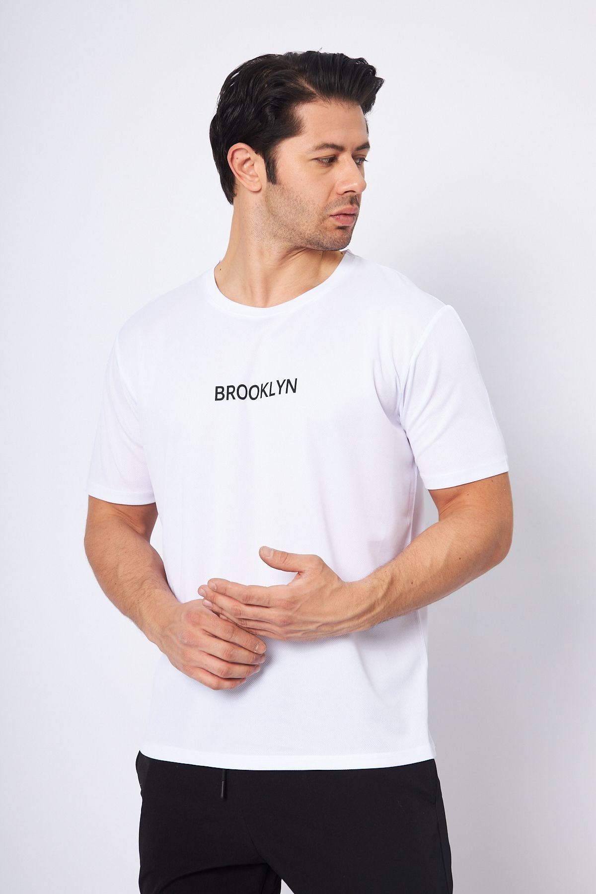 Spor T-shirt Erkek Beyaz Renk Brooklyn Baskılı Yuvarlak Yaka