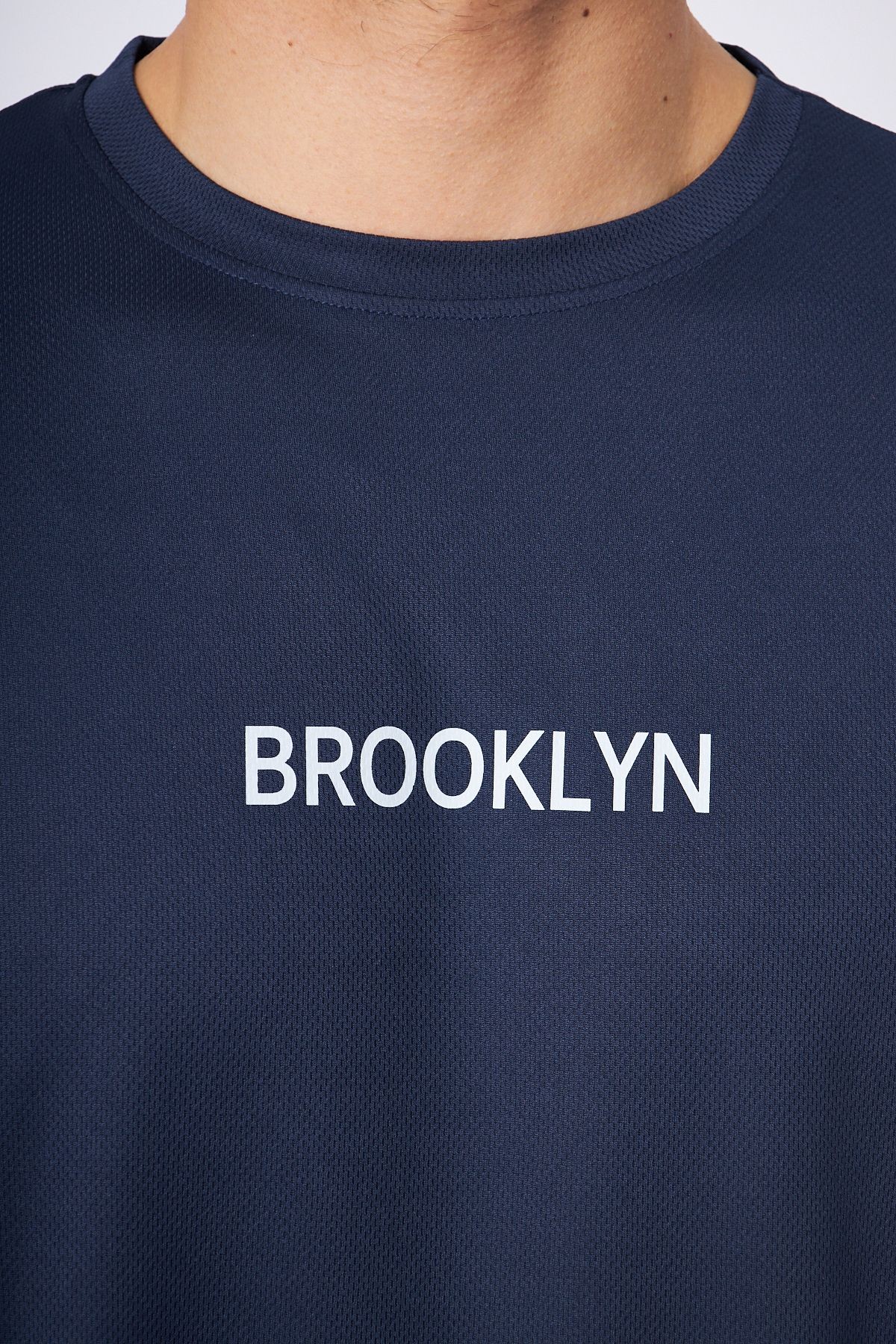 Spor T-shirt Erkek Lacivert Renk Brooklyn Baskılı Yuvarlak Yaka Kumaş