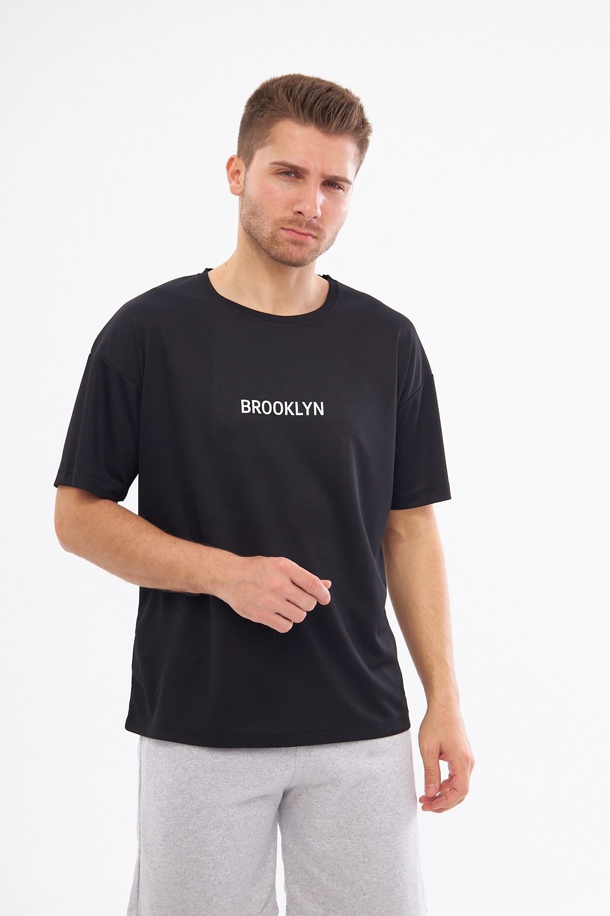 Spor T-shirt Erkek Brooklyn Baskılı Siyah Renk Yuvarlak Yaka